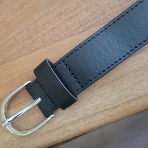 Women's dress belt
